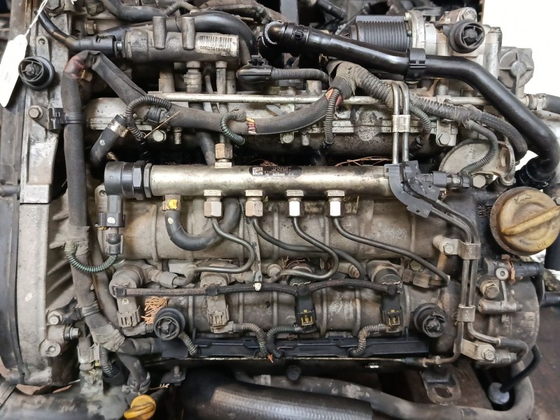 Recambio de motor completo para opel zafira / zafira family b (a05) 1.9 cdti (m75) referencia OEM IAM Z19DTH  