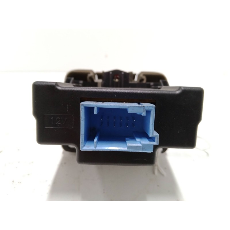 Recambio de boton freno mano para renault scénic ii (jm0/1_) 1.9 dci (jm0g, jm12, jm1g, jm2c) referencia OEM IAM   