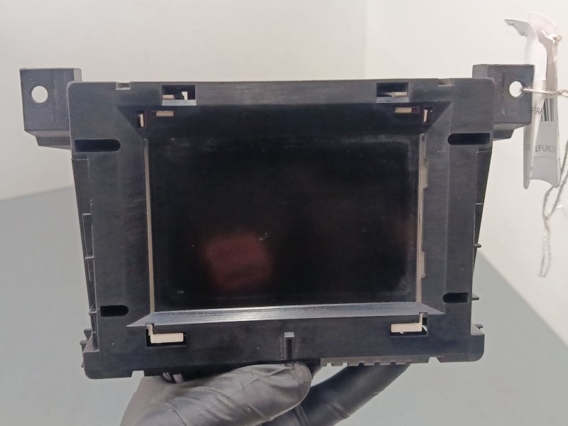 Recambio de pantalla multifuncion para opel zafira / zafira family b (a05) 1.9 cdti (m75) referencia OEM IAM 13178570  