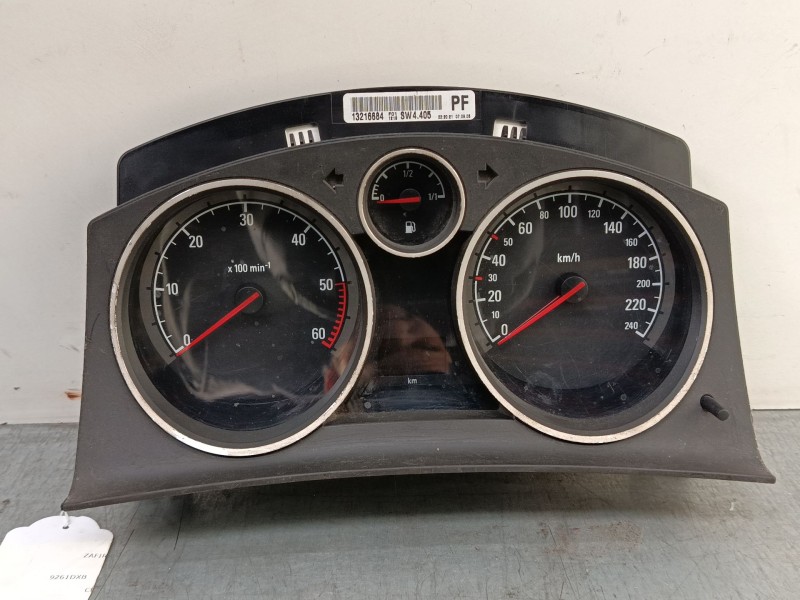 Recambio de cuadro instrumentos para opel zafira / zafira family b (a05) 1.9 cdti (m75) referencia OEM IAM 13216684  