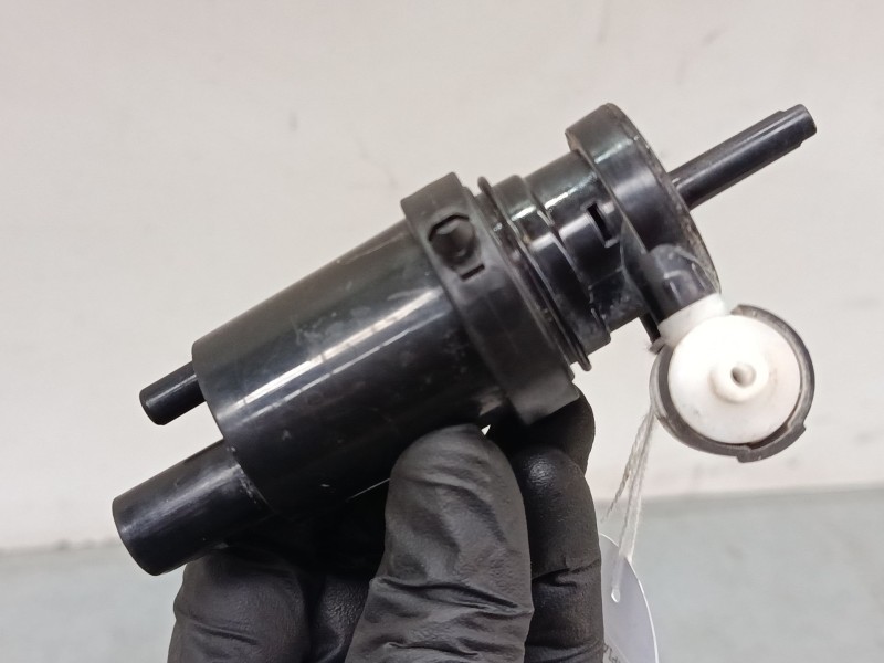 Recambio de bomba limpiaparabrisas para mercedes-benz clase a (w176) a 220 d (176.003) referencia OEM IAM   
