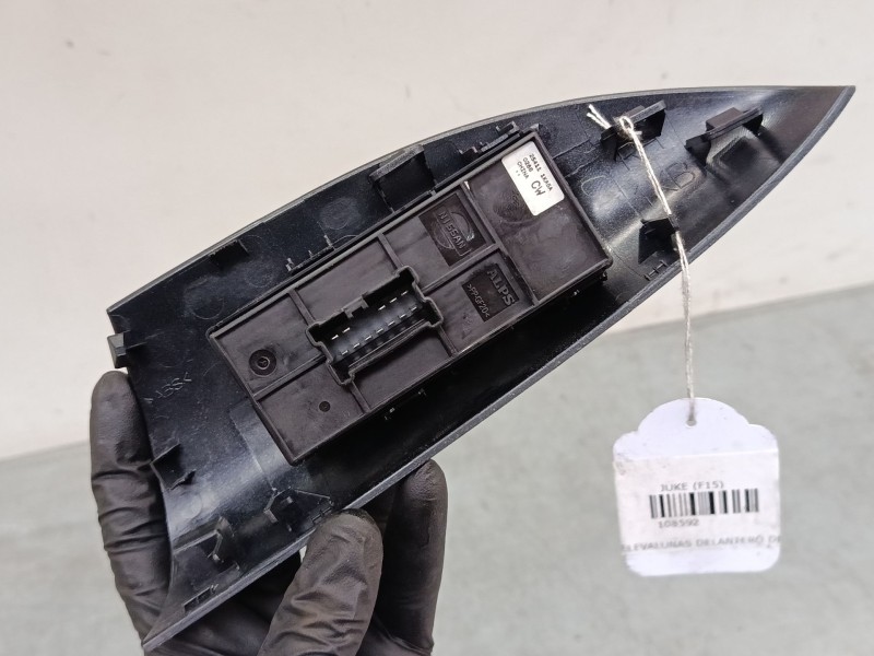Recambio de mando elevalunas delantero derecho para nissan juke (f15) 1.2 dig-t referencia OEM IAM 254111KA5A  