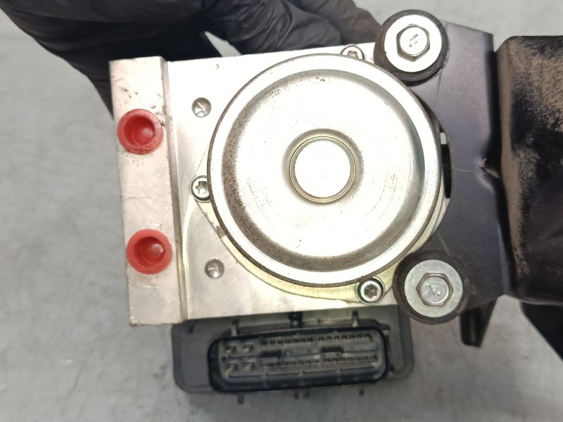 Recambio de abs para nissan juke (f15) 1.2 dig-t referencia OEM IAM TD8405 A98000B51 