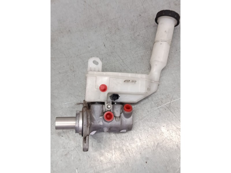 Recambio de bomba freno para nissan juke (f15) 1.2 dig-t referencia OEM IAM 32070564  