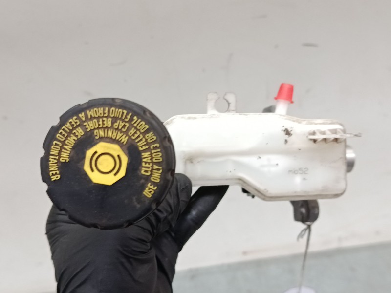 Recambio de bomba freno para nissan juke (f15) 1.2 dig-t referencia OEM IAM 32070564  