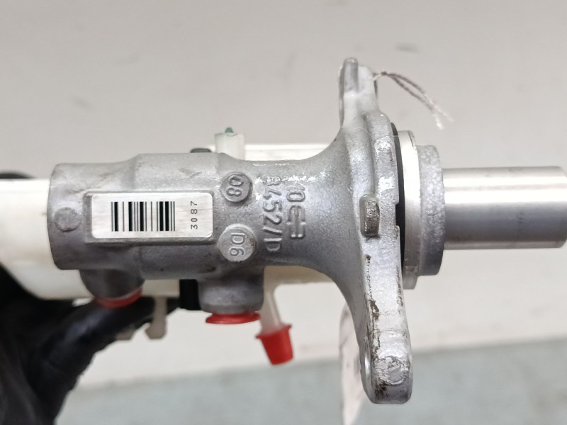 Recambio de bomba freno para nissan juke (f15) 1.2 dig-t referencia OEM IAM 32070564  