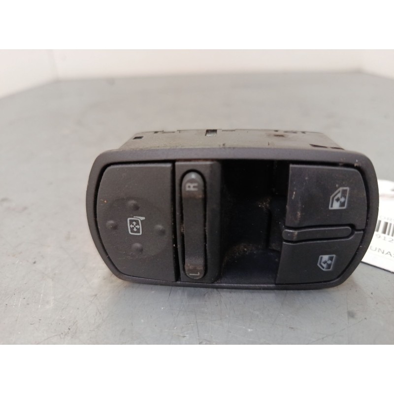 Recambio de mando elevalunas delantero derecho para opel corsa d (s07) 1.3 cdti (l08, l68) referencia OEM IAM   