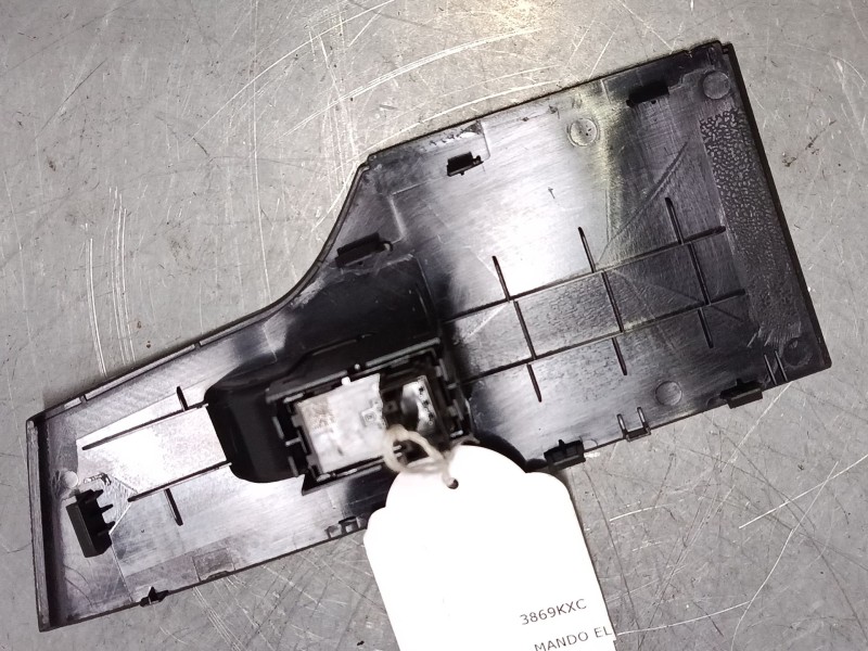 Recambio de mando elevalunas delantero derecho para seat ibiza v (kj1, kjg) 1.0 referencia OEM IAM 10130353045  