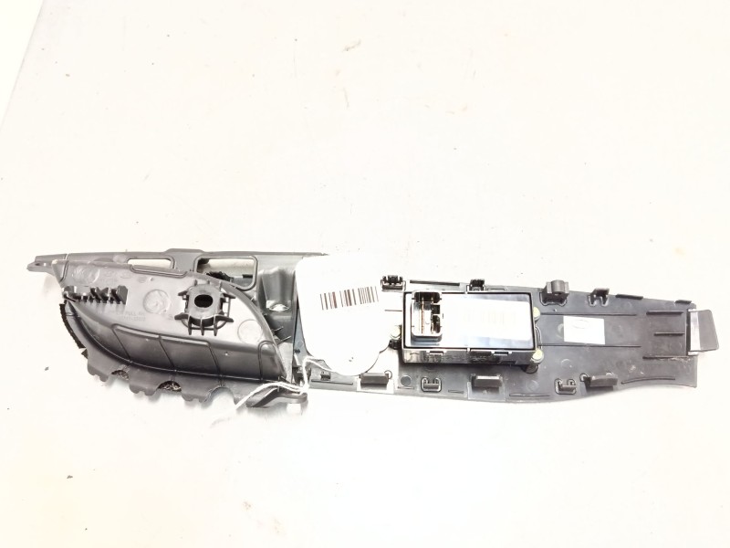 Recambio de mando elevalunas delantero derecho para hyundai i40 i (vf) 1.7 crdi referencia OEM IAM   