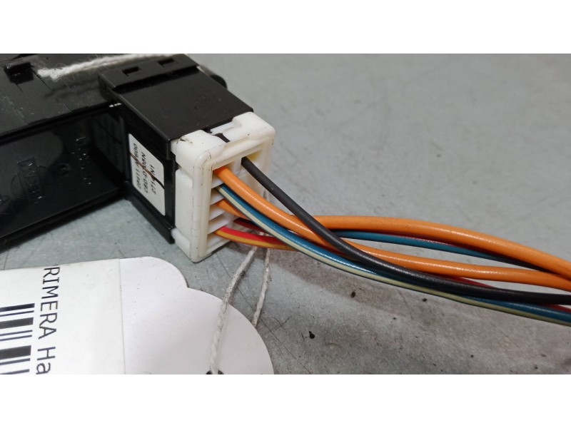 Recambio de mando elevalunas trasero derecho para nissan primera hatchback (p12) 1.6 referencia OEM IAM   