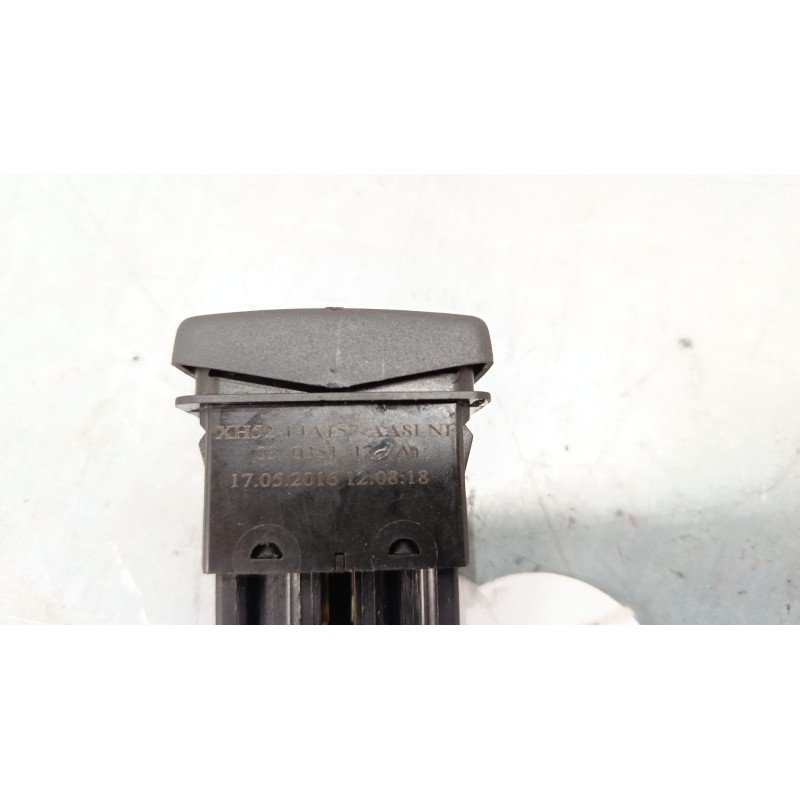 Recambio de mando elevalunas delantero derecho para land rover freelander i (l314) 2.0 di 4x4 referencia OEM IAM   