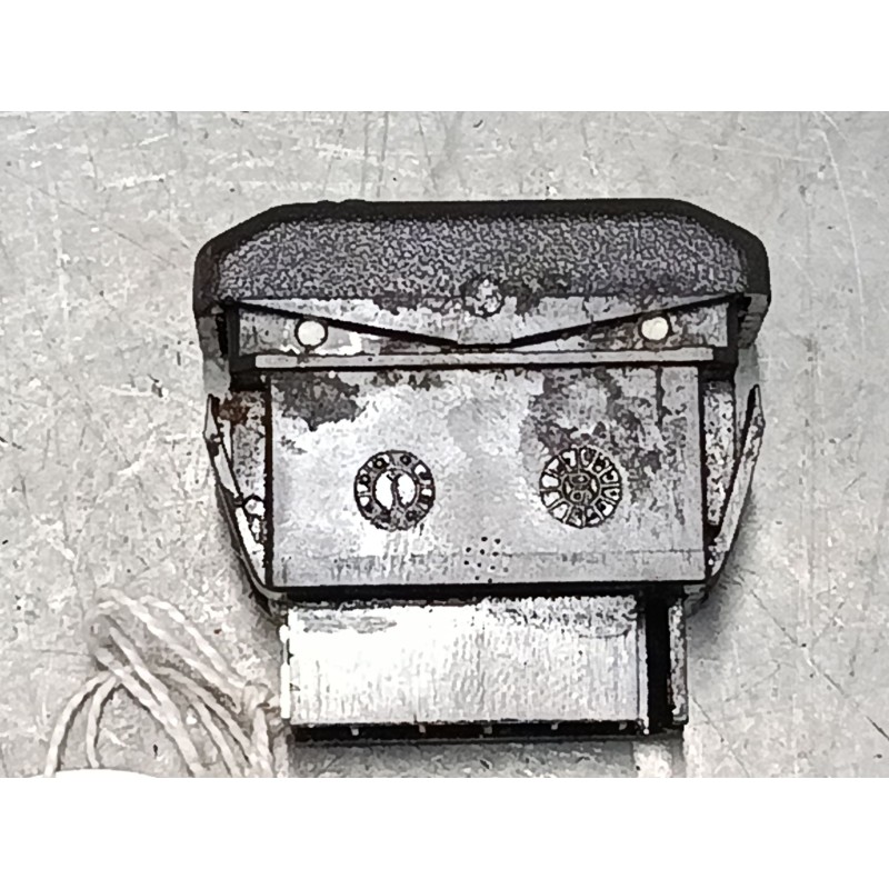 Recambio de mando elevalunas delantero derecho para renault clio i (b/c57_, 5/357_) 1.4 referencia OEM IAM   