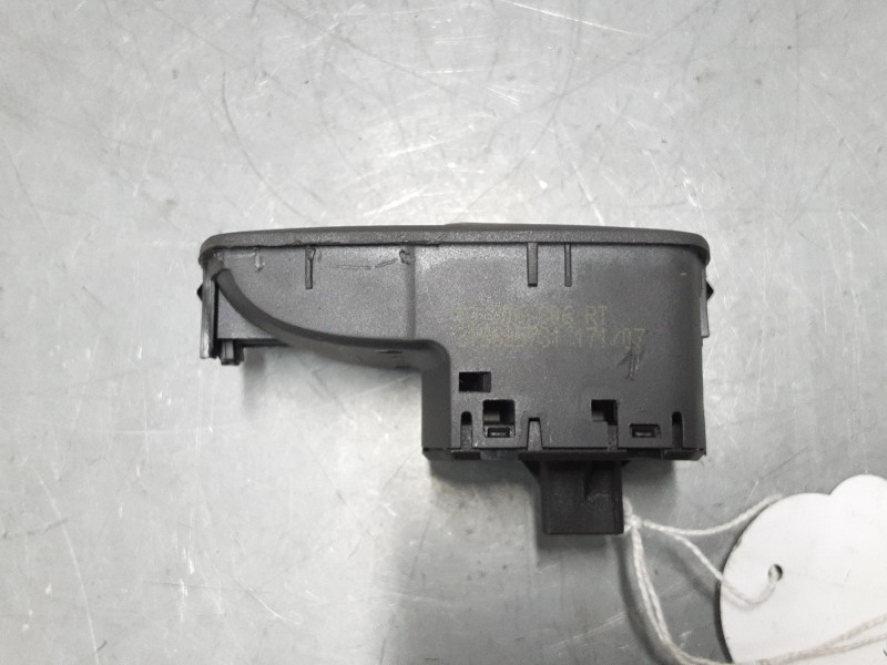 Recambio de mando elevalunas delantero derecho para opel corsa d (s07) 1.2 (l08, l68) referencia OEM IAM   