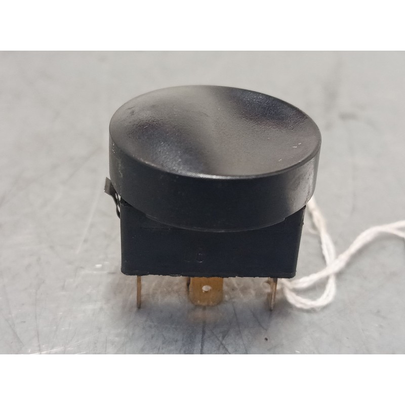 Recambio de mando elevalunas delantero derecho para smart fortwo coupé (450) 0.7 (450.352, 450.332) referencia OEM IAM 111300215