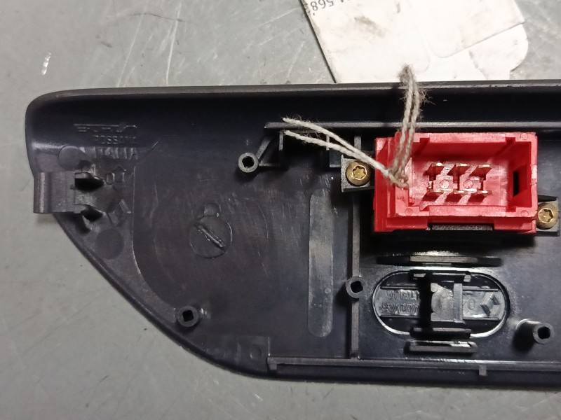 Recambio de mando elevalunas delantero derecho para renault espace iii (je0_) 3.0 v6 24v (je0g, je0r) referencia OEM IAM 7701686