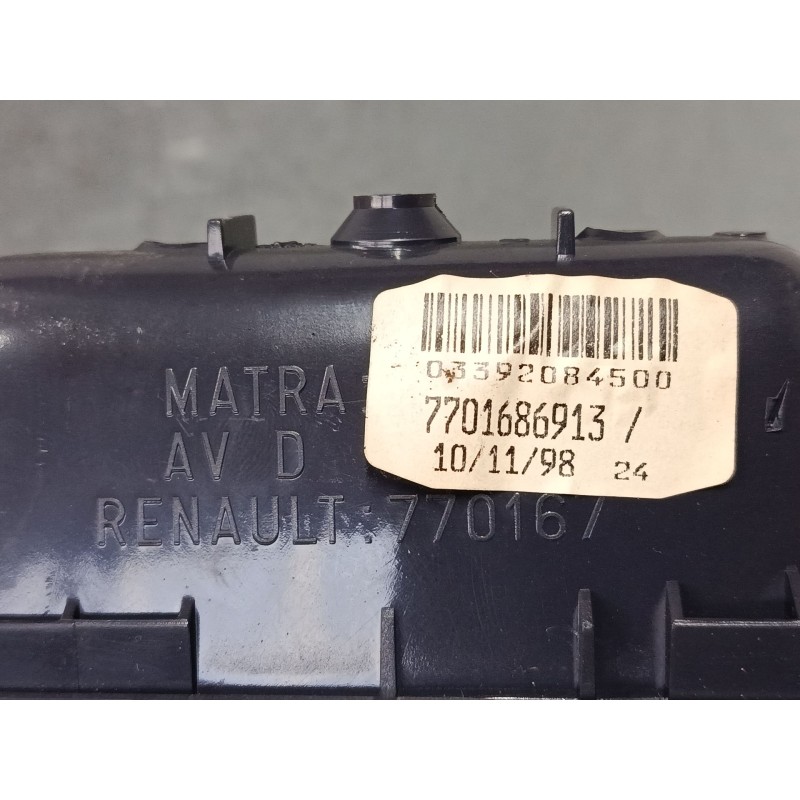Recambio de mando elevalunas delantero derecho para renault espace iii (je0_) 3.0 v6 24v (je0g, je0r) referencia OEM IAM 7701686