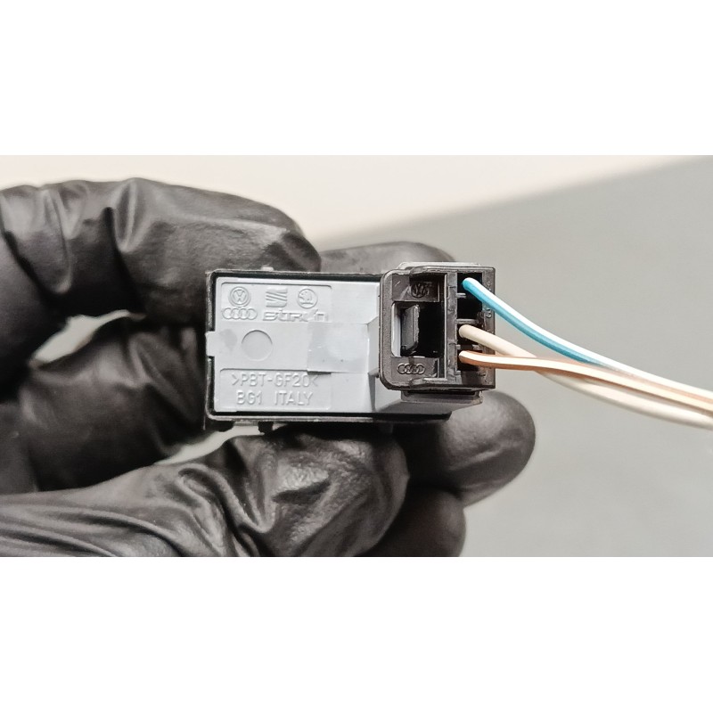 Recambio de mando elevalunas trasero derecho para volkswagen golf plus v (5m1, 521) 1.9 tdi referencia OEM IAM 7L69598558  