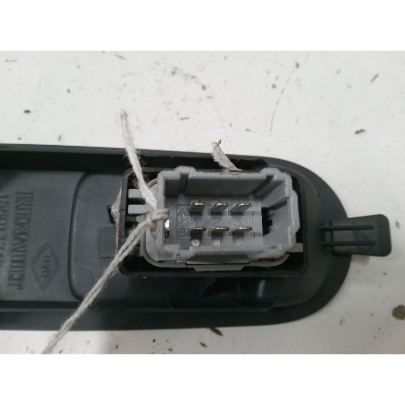 Recambio de mando elevalunas delantero derecho para renault grand scénic ii (jm0/1_) 1.9 dci (jm14) referencia OEM IAM 156013740