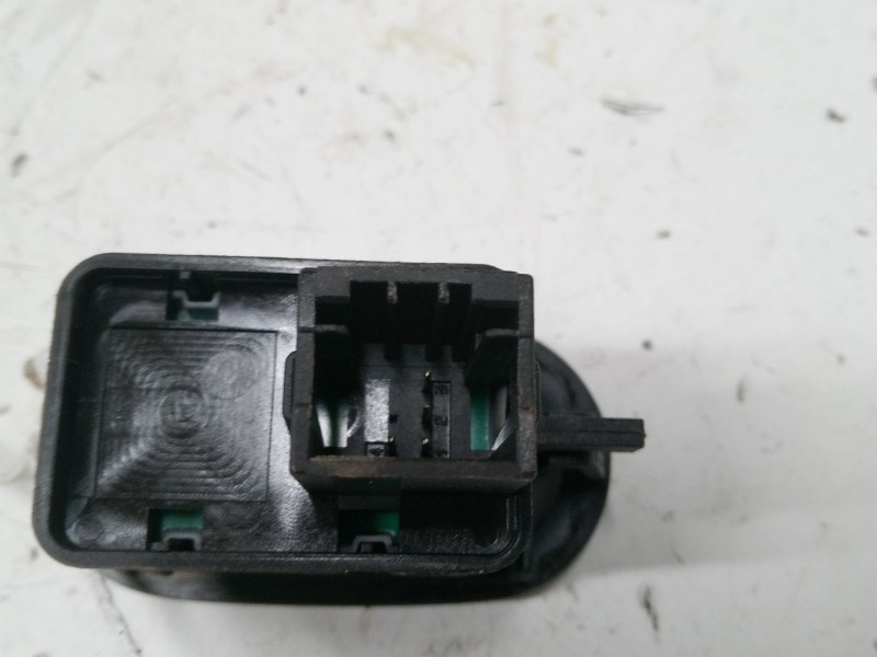 Recambio de mando elevalunas delantero derecho para citroën c3 i (fc_, fn_) 1.1 i referencia OEM IAM 96401469XT  