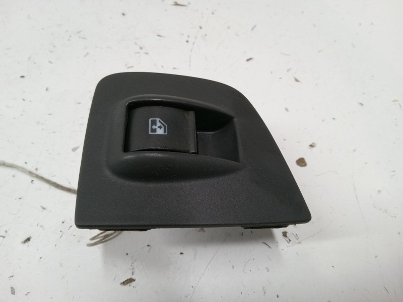 Recambio de mando elevalunas delantero derecho para fiat doblo monospace (119_, 223_) 1.3 jtd referencia OEM IAM 735402417DX  