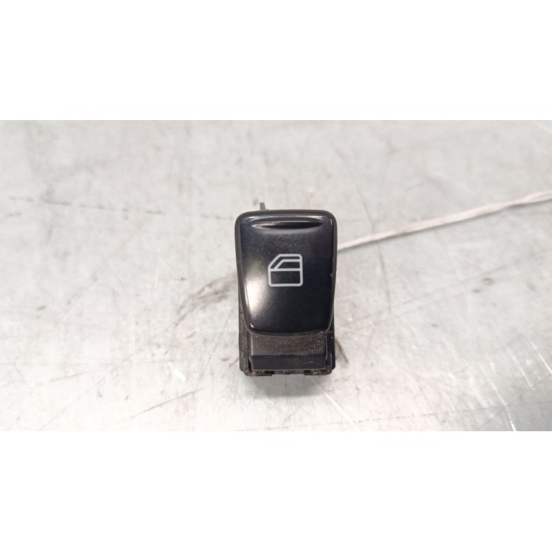 Recambio de mando elevalunas delantero derecho para smart fortwo coupé (451) 1.0 (451.331, 451.380) referencia OEM IAM A45182042