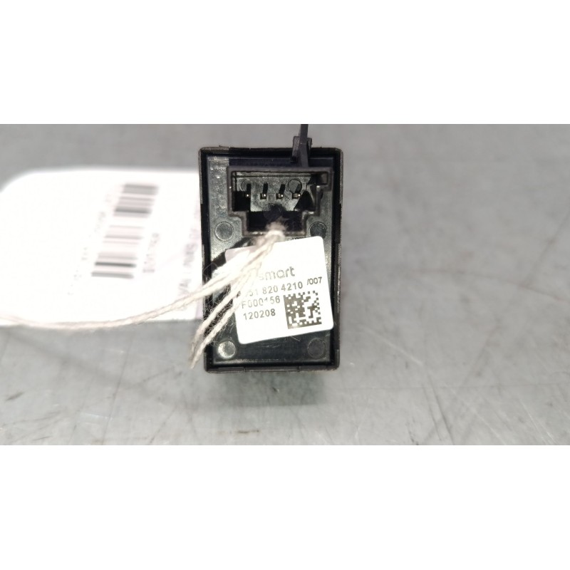 Recambio de mando elevalunas delantero derecho para smart fortwo coupé (451) 1.0 (451.331, 451.380) referencia OEM IAM A45182042