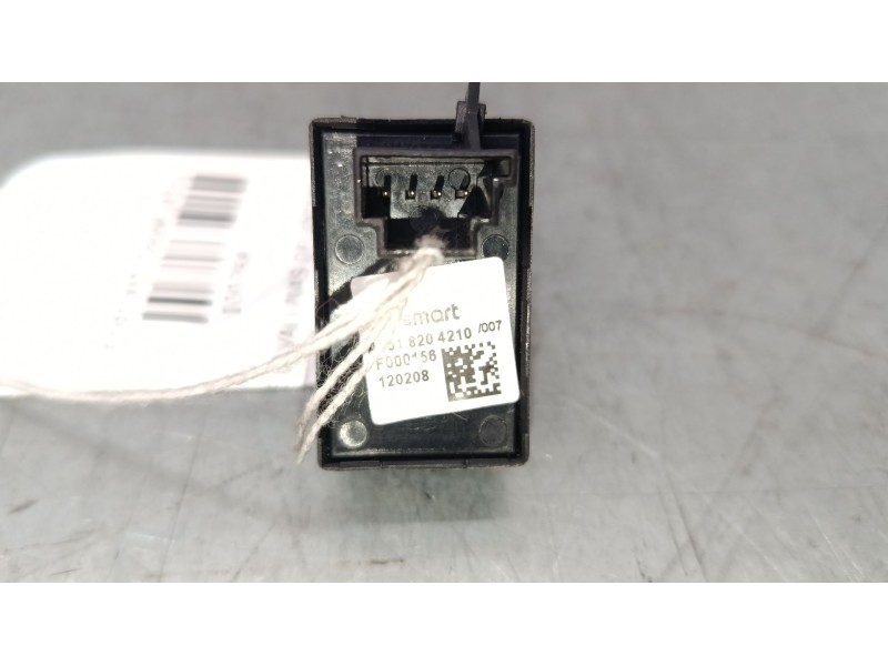 Recambio de mando elevalunas delantero derecho para smart fortwo coupé (451) 1.0 (451.331, 451.380) referencia OEM IAM A45182042