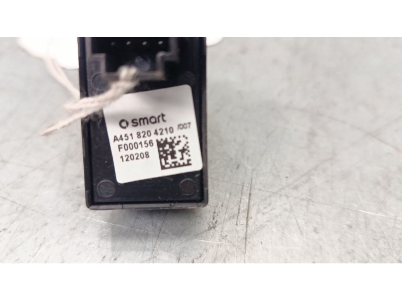 Recambio de mando elevalunas delantero derecho para smart fortwo coupé (451) 1.0 (451.331, 451.380) referencia OEM IAM A45182042