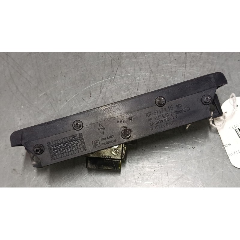 Recambio de mando elevalunas delantero derecho para renault clio ii (bb_, cb_) 1.4 (b/cb0c, b/cb0s) referencia OEM IAM RP3117416