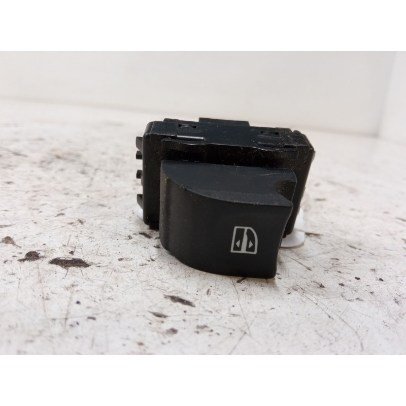 Recambio de mando elevalunas delantero derecho para renault laguna iii (bt0/1) 1.5 dci (bt00, bt0a, bt0t, bt1j) referencia OEM I