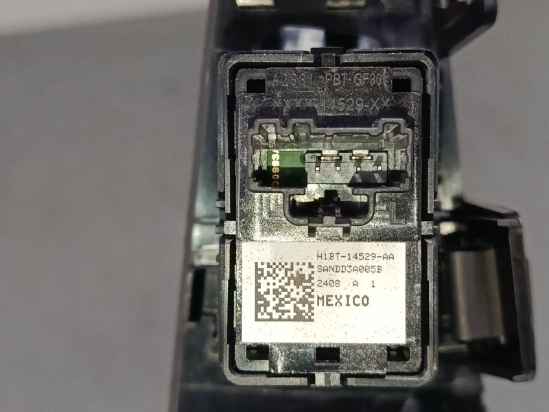 Recambio de mando elevalunas trasero derecho para ford fiesta vii (hj, hf) 1.0 ecoboost referencia OEM IAM   