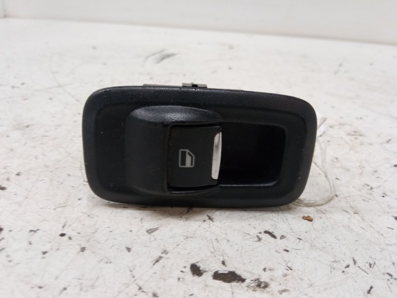 Recambio de mando elevalunas trasero derecho para ford ecosport 1.0 ecoboost referencia OEM IAM GN1514A122A  