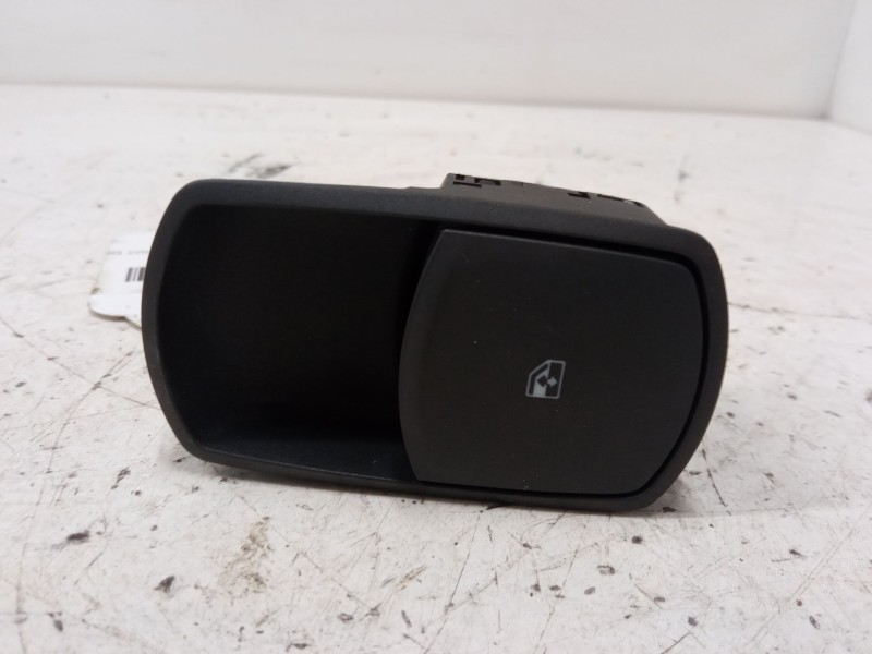 Recambio de mando elevalunas delantero derecho para opel corsa d (s07) 1.3 cdti (l08, l68) referencia OEM IAM   