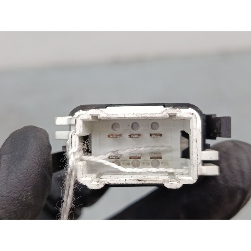 Recambio de mando elevalunas delantero derecho para renault clio ii (bb_, cb_) 1.2 (bb0a, bb0f, bb10, bb1k, bb28, bb2d, bb2h, cb