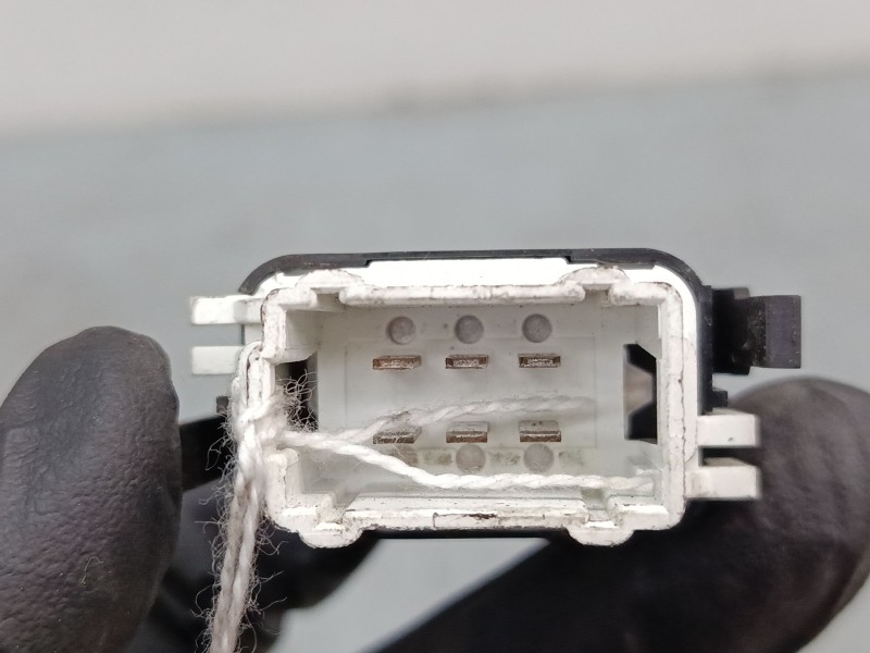 Recambio de mando elevalunas delantero derecho para renault clio ii (bb_, cb_) 1.2 (bb0a, bb0f, bb10, bb1k, bb28, bb2d, bb2h, cb