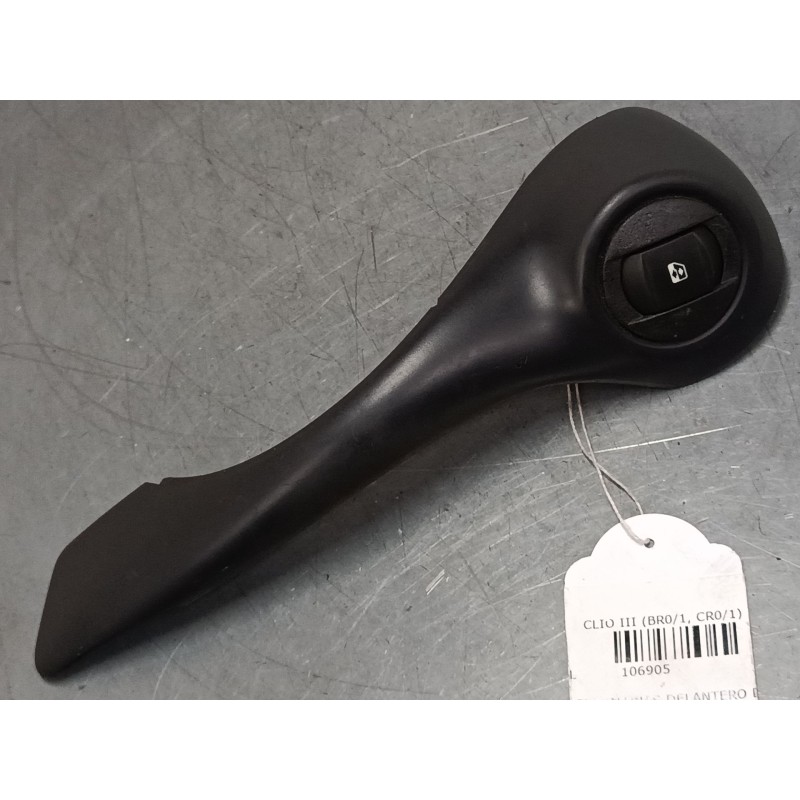 Recambio de mando elevalunas delantero derecho para renault clio iii (br0/1, cr0/1) 1.5 dci (br17, cr17) referencia OEM IAM 8200