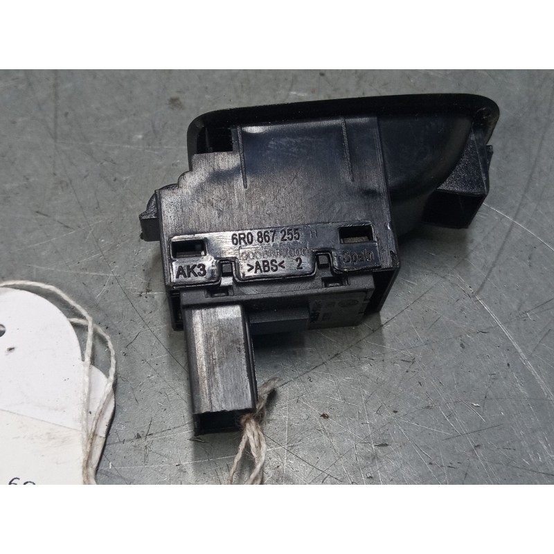 Recambio de mando elevalunas trasero derecho para volkswagen polo v (6r1, 6c1) 1.2 tdi referencia OEM IAM 6R0867255  
