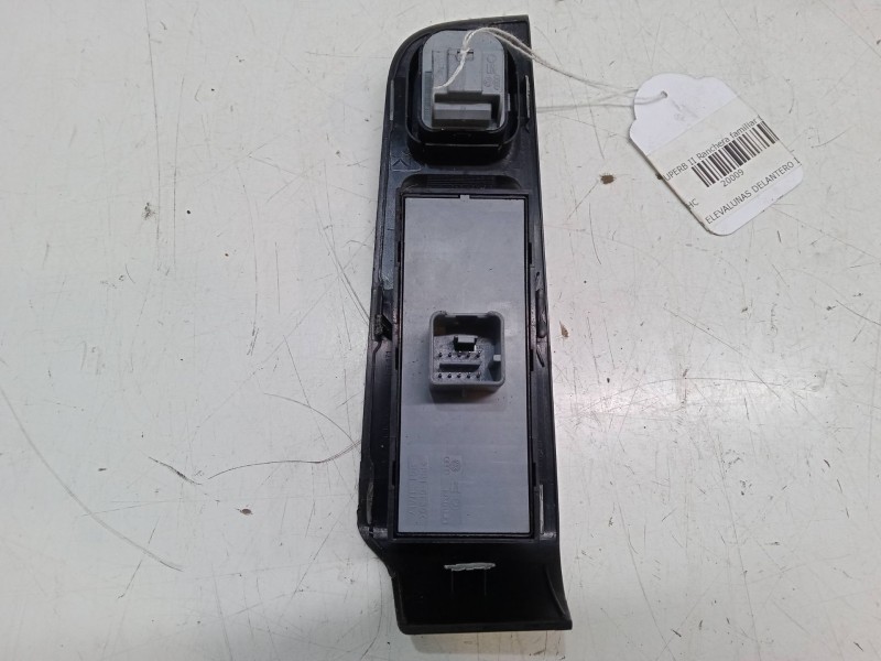 Recambio de mando elevalunas delantero izquierdo para skoda superb ii station wagon (3t5) 2.0 tdi 16v referencia OEM IAM   