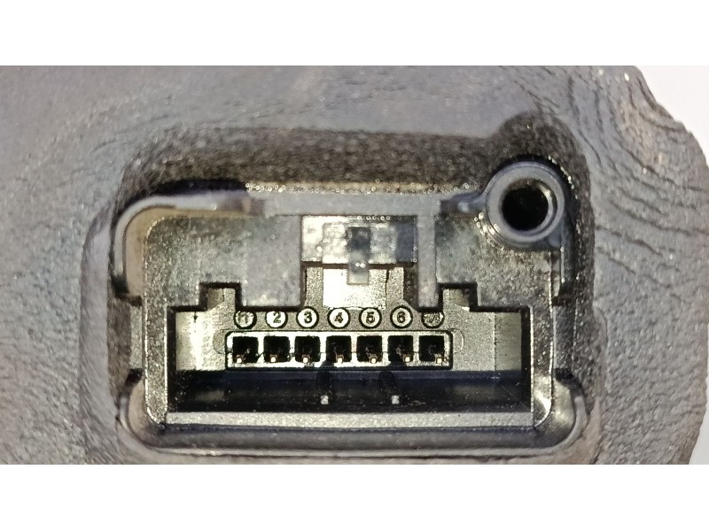 Recambio de cerradura puerta delantera derecha para volkswagen polo v (6r1, 6c1) 1.2 tdi referencia OEM IAM 5K1837016D  