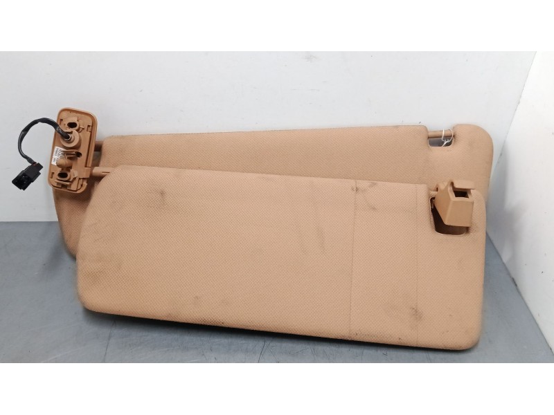 Recambio de parasol derecho para porsche cayenne (9pa) s 4.5 referencia OEM IAM 7L5857552AF  