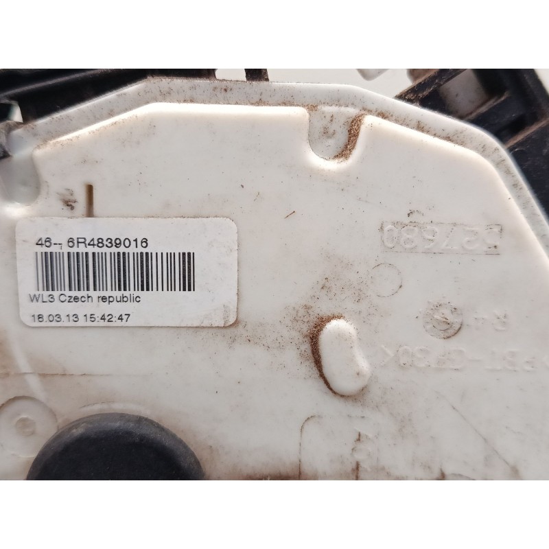 Recambio de cerradura puerta trasera derecha para volkswagen polo v (6r1, 6c1) 1.2 tdi referencia OEM IAM 6R4839015  