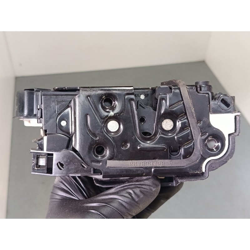 Recambio de cerradura puerta trasera derecha para volkswagen polo v (6r1, 6c1) 1.2 tdi referencia OEM IAM 6R4839015  