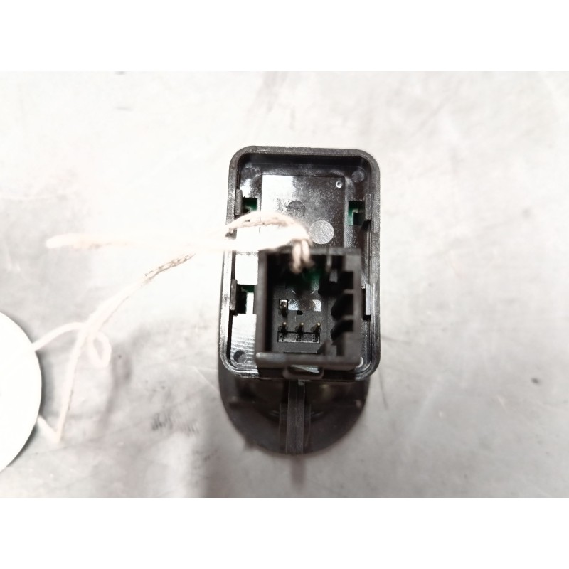 Recambio de mando elevalunas delantero izquierdo para citroën c3 i (fc_, fn_) 1.4 hdi referencia OEM IAM 96401469XT  