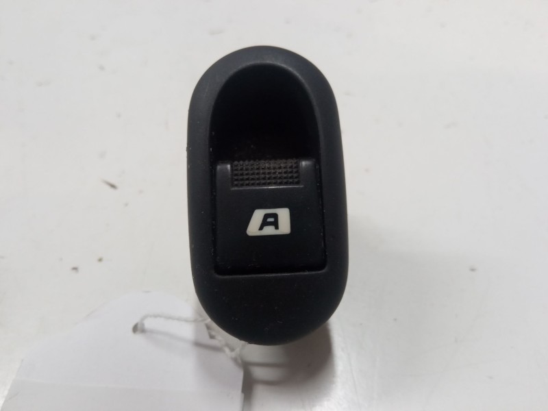 Recambio de mando elevalunas delantero izquierdo para citroën c3 i (fc_, fn_) 1.4 i referencia OEM IAM 96401469XT  