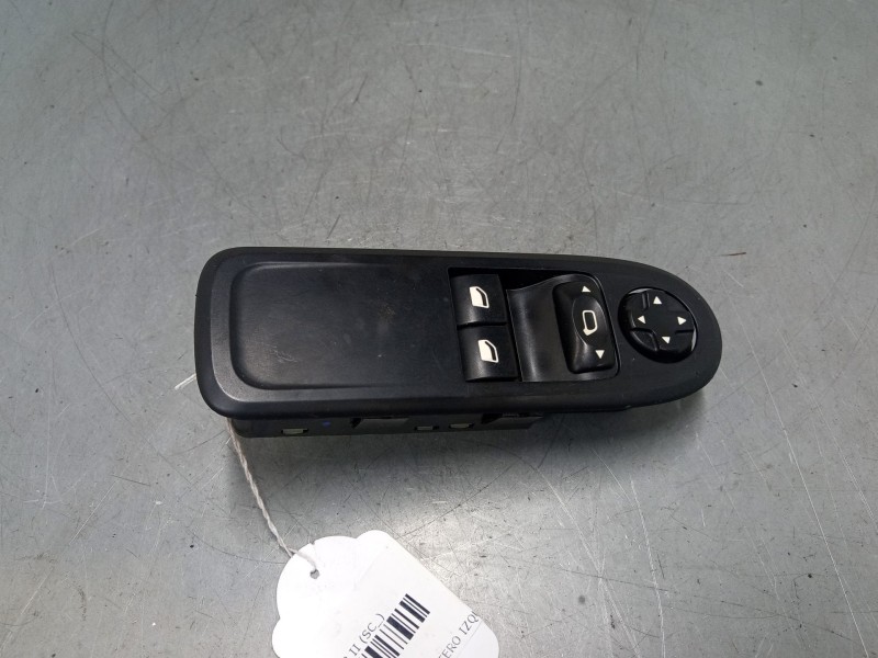 Recambio de mando elevalunas delantero izquierdo para citroën c3 ii (sc_) 1.4 hdi 70 (sc8hzc, sc8hr0, sc8hp4) referencia OEM IAM