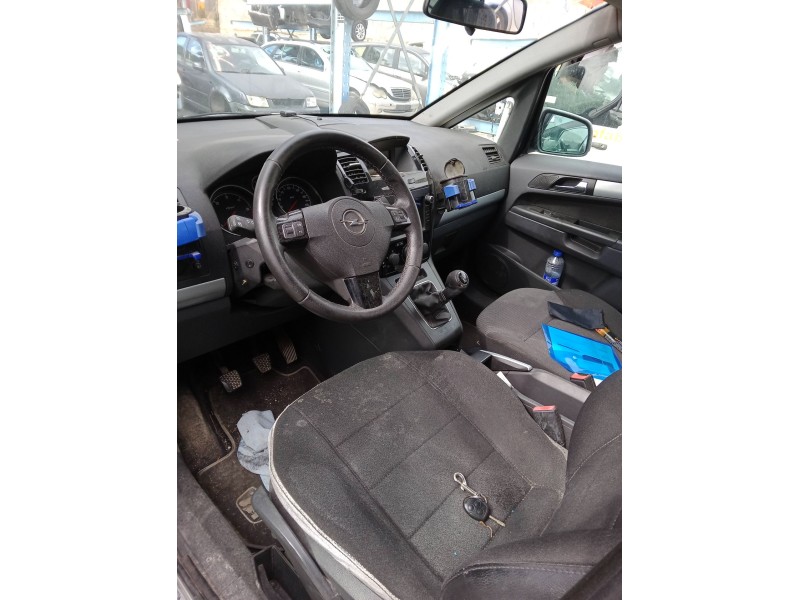 opel zafira / zafira family b (a05) del año 2010