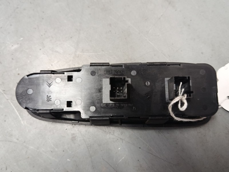 Recambio de mando elevalunas delantero izquierdo para citroën c4 picasso i monospace (ud_) 1.6 hdi referencia OEM IAM 96639382ZD