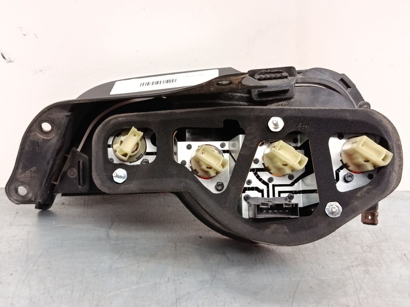 Recambio de piloto trasero izquierdo para bmw z4 roadster (e85) 3.0 i referencia OEM IAM 63217165721  