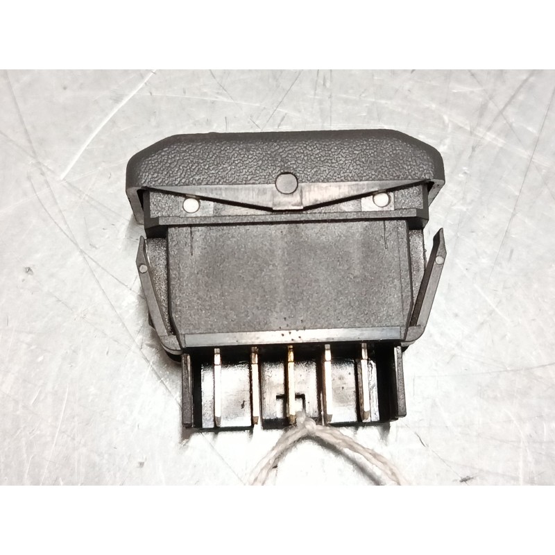 Recambio de mando elevalunas delantero izquierdo para renault clio i (b/c57_, 5/357_) 1.4 referencia OEM IAM   