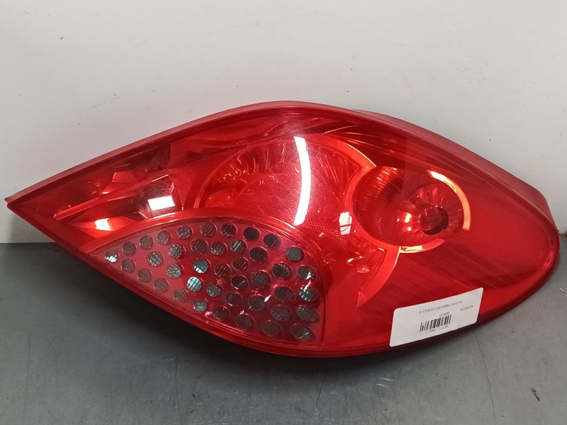 Recambio de piloto trasero derecho para peugeot 207 cc (wd_) 1.6 hdi referencia OEM IAM 968017908000  